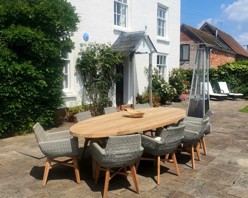 The Flores Table and Bulan chairs