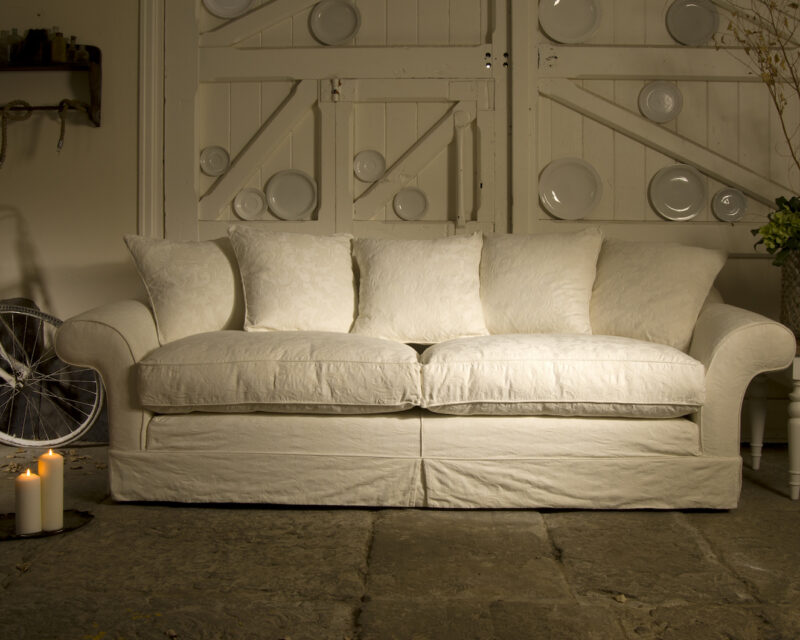 Alicia Sofa