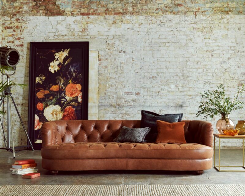 Strand in Leather