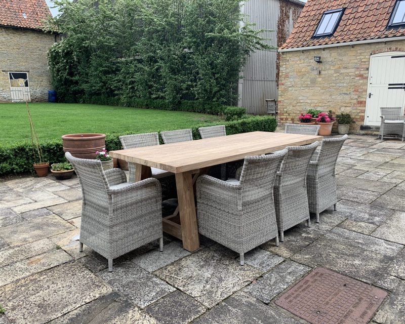 The Palermo Table with Sardinia Chairs