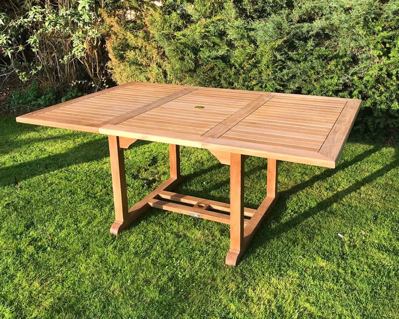 Square extending Table