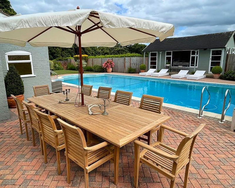 The 2m to 3m extending table