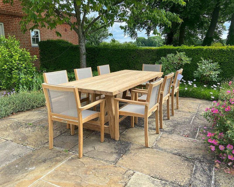The Palermo Reclaimed table with Batyline chairs